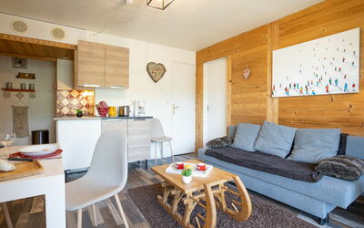 Logement:&nbsp;Soyouz Vanguard 100.84
