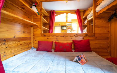 Logement:&nbsp;Soyouz Vanguard 100.92