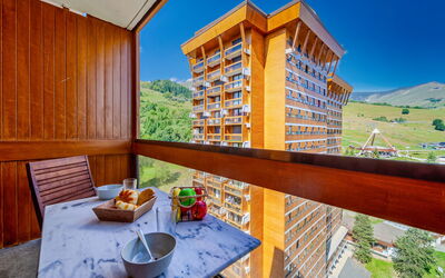 Logement:&nbsp;Soyouz Vanguard 100.101