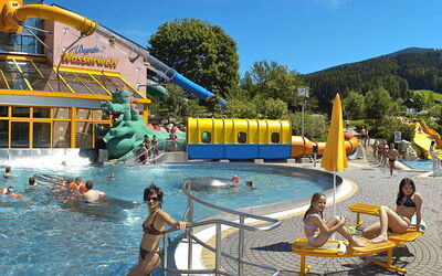 Wagrain 615: L'Eau, Ciel, Piscine, Plan D'Eau, Loisirs De Plein Air, Amusement, Loisir, Des Loisirs, Été, Ville Resort