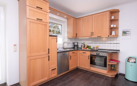 Kiek in: Cabinetry, Propriété, Comptoir, Bâtiment, Cuisinière, Appareil De Cuisine, Cuisine, Évier, Bois, Design Intérieur