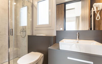 Logement:&nbsp;Premium Baumhaus mit 1 Schlafzimmer 100.6