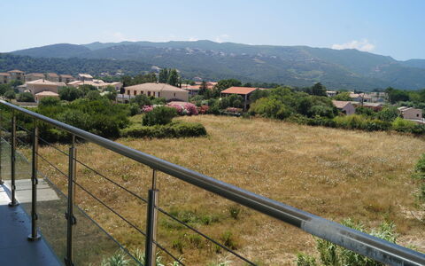 Macinaggio 600: Ciel, Plante, Communauté Des Plantes, Écorégion, Montagne, Bâtiment, Lot Terre, Végétation, Clôture, Arbre