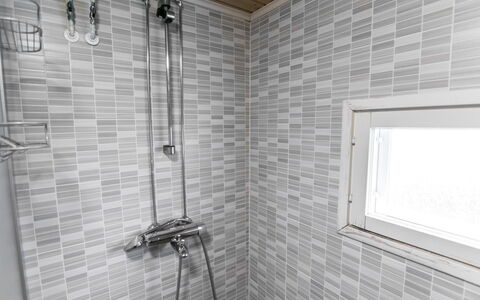Anttoora A-Sauna: Mur, Sol, Luminaire Plomberie, Sol, Design Intérieur, Tuile, Salle De Bains, Plomberie, Composite
