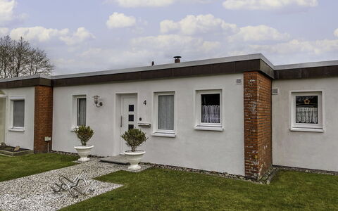 Siggi: Plante, Nuage, Ciel, Fenêtre, Bâtiment, Lot Terre, Herbe, Maison, Porte