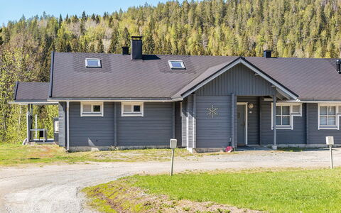 Tahkolahti: Lit, Meubles, Chambre, Design Intérieur, Literie, Drap De Lit, Sol, Bois, Sol, Pièce