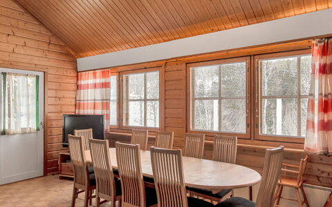 Tahkolahti: Lit, Meubles, Chambre, Design Intérieur, Literie, Drap De Lit, Sol, Bois, Sol, Pièce