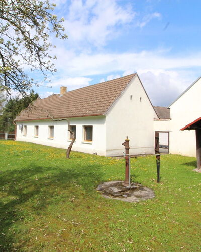 Vlhlavy U Hluboké
