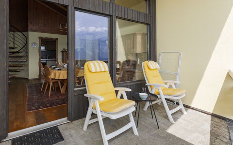 Enzian 720: Meubles, Bois, Design Intérieur, Sol, Sol, Chaise, Pièce, Plafond, Salon, Appartement