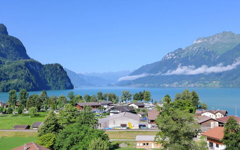 Brienz Sunset: Ciel, L'Eau, Montagne, Ressources En Eau, Plante, Paysage Naturel, Bleu Azur, Montagnes, Arbre, Cotiers Et Relief Océaniques