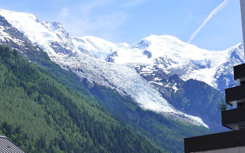 Blanc Neige: Nuage, Ciel, Montagne, Neige, Monde, Pente, Paysage Naturel, Montagnes, Terrain, Arbre