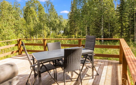 Lomaväinö 1