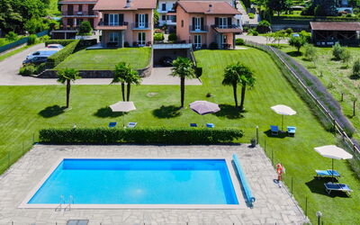 Colico 741: Plante, Propriété, L'Eau, Vert, Bâtiment, Arbre, Piscine, Design Urbain, Loisir, Herbe
