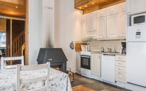 Saana 1: Bois, Neige, Chalet, L'Hiver, Toit, Domicile, Gelé, Cabane En Rondins, Siding, Pente