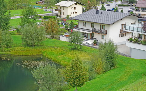 See 208: Plante, Propriété, Bâtiment, Vert, L'Eau, Paysage Naturel, Maison, Arbre, Lot Terre, Architecture