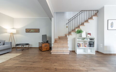Casa Del Porto: Meubles, Design Intérieur, Bois, Éclairage, Salle, Sol, Cadre, Confort, Salon, Canapé