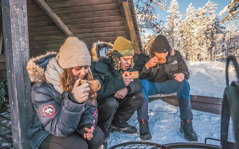 Lystikämän Elämys: Zone Rurale, Station De Montagne, Village, Chaîne De Montagnes, Vallée, Village De Montagne, Alpes, Eco Hôtel, Balcon, Hôtel