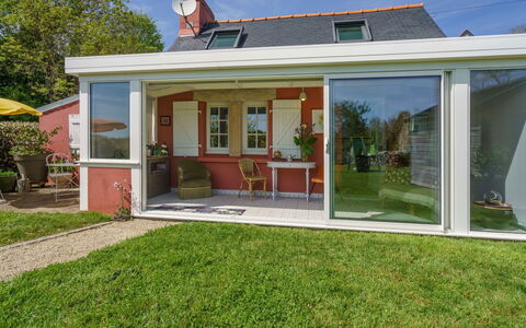 Entre Terre et Mer: Plante, Ciel, Bâtiment, Fenêtre, Porte, Arbre, Maison, Ombre, Lot Terre, Bois
