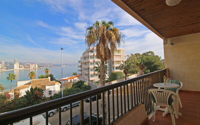 Apartamentos Levante Beach