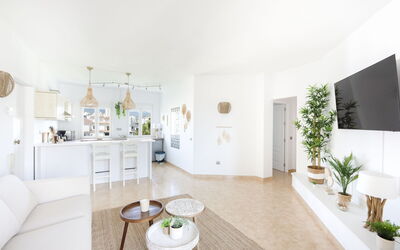 Puerto Banus Opq