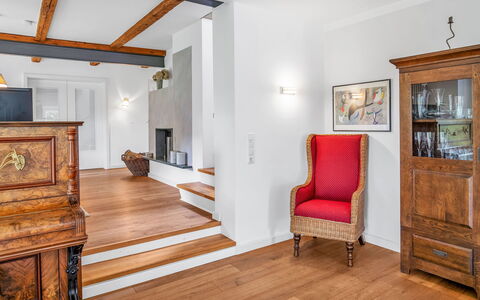 Elbdomizil: Propriété, Meubles, Bois, Cabinetry, Design Intérieur, Tache De Bois, Mur, Cadre, Sol, Sol