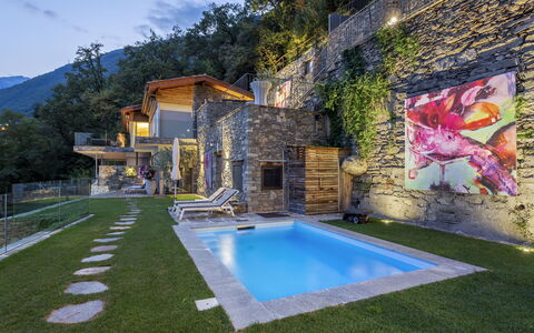 Ronco Sopra Ascona 66: Plante, Bâtiment, Jour, Propriété, Ciel, L'Eau, Bleu Azur, Nuage, Piscine, Arbre