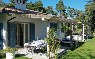 Il Laghetto, Residenza La Pinetina