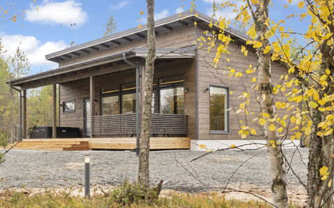 Villa Korpi: Chalet, Maison, Domicile, Batiments Jardin, Siding, Cabane En Rondins, Ferme, Biens, Cabanon, Cour