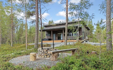Villa Korpi: Chalet, Maison, Domicile, Batiments Jardin, Siding, Cabane En Rondins, Ferme, Biens, Cabanon, Cour