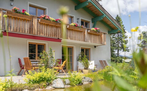 Katschberg 8: Plante, Bâtiment, Propriété, Fenêtre, Nuage, Ciel, Zone Résidentielle, Chalet, Loisir, Maison