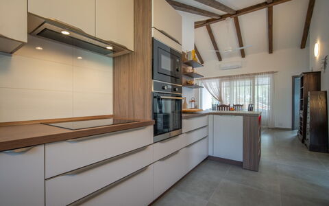 Artatore: Cabinetry, Propriété, Bâtiment, Comptoir, Bois, Cuisine, Design Intérieur, Sol, Sol, Appareil De Cuisine