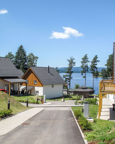 Lakeside Village 8 (+ Sauna)