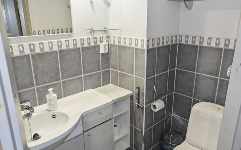 Nuovo Casa B: Chalet, Maison, Domicile, Batiments Jardin, Siding, Cabane En Rondins, Ferme, Biens, Cabanon, Cour
