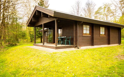 Geli: Plante, Bâtiment, Propriété, Ciel, Environnement Naturel, Arbre, Bois, Ombre, Lot Terre, Paysage Naturel
