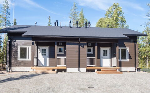 Kitkanvee 1: Chalet, Siding