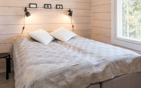 Kitkanvee 2: Bois, Chambre, Sol, Sol, Design Intérieur, Literie, Meubles, Drap De Lit, Lit, Linge