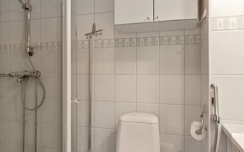 Nuovo Casa a: Chalet, Maison, Domicile, Batiments Jardin, Siding, Cabane En Rondins, Ferme, Biens, Cabanon, Cour