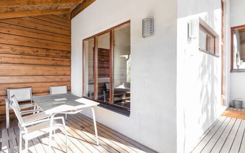 Sallan Lumous B: Chalet, Maison, Domicile, Batiments Jardin, Siding, Cabane En Rondins, Ferme, Biens, Cabanon, Cour