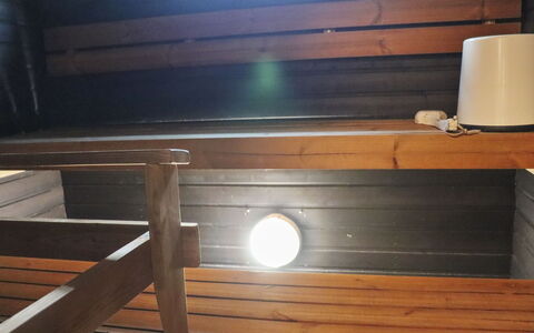 Skivillas 78 (4): Lit, Meubles, Chambre, Design Intérieur, Literie, Drap De Lit, Sol, Bois, Sol, Pièce