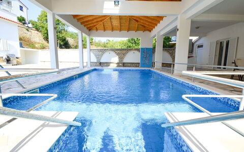 Villa Kursar: Cadre, Bois, Design Intérieur, Rayonnage, Étagère, Confort, Sol, Sol, Maison, Mur