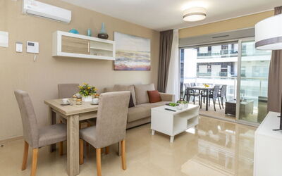 Logement:&nbsp;Primera Línea Edificio Ciudad Jardin 222.4