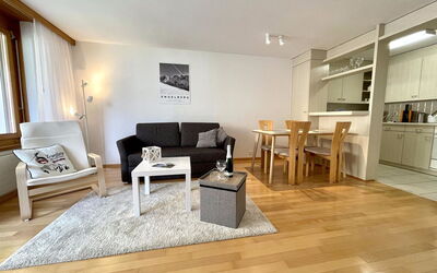 Blumenweg 4 412