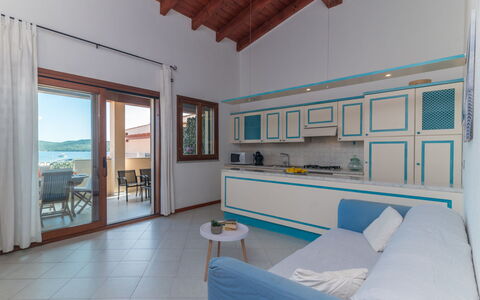 I Mirti 28: Bâtiment, Meubles, Propriété, Bleu Azur, Bois, Ciel, Design Intérieur, Canapé, Fenêtre, Architecture