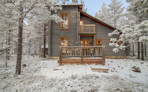 Pyhä-Kohu: Chalet, Maison, Domicile, Batiments Jardin, Siding, Cabane En Rondins, Ferme, Biens, Cabanon, Cour
