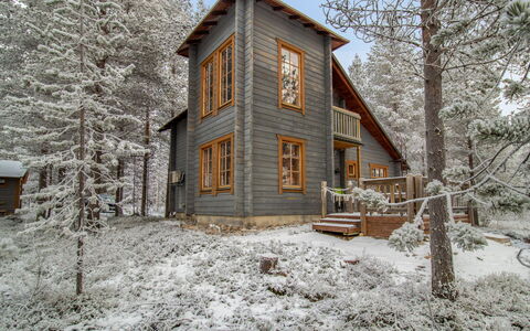 Pyhä-Kohu: Chalet, Maison, Domicile, Batiments Jardin, Siding, Cabane En Rondins, Ferme, Biens, Cabanon, Cour