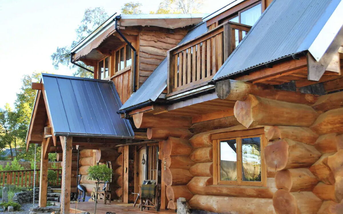 The Log Cabin