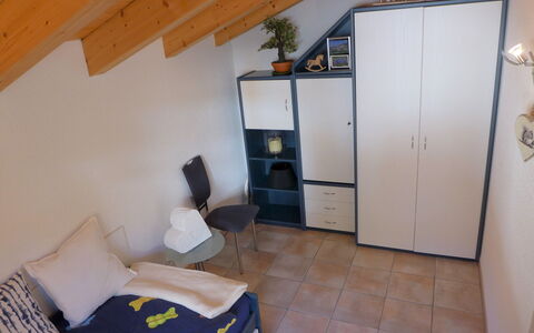 Maison N°35: Propriété, Bâtiment, Design Intérieur, Maison, Confort, Bois, Sol, Sol, Porte