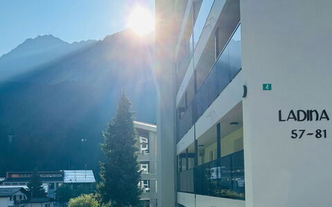Nr.63 Haus Ladina: Appartement, Condominium, Quartier Général, Alpes, Balcon, Siège Social