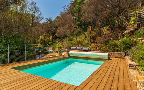 Village des Fourches: Bois, Piscine, Parquet, Tache De Bois, Composite, Dur, Plate-Forme, Recours, Eco Hôtel, Planche