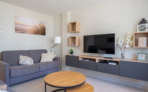 Blankenberge 810: Meubles, Design Intérieur, Sol, Pièce, Salon, Télévision, Sol, Éclairage, Canapé, Plafond